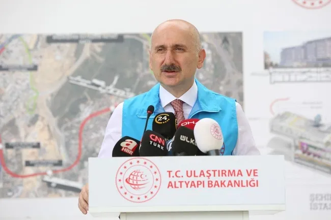Bakan Karaismailoğlu: Başakşehir-Kayaşehir Metro Hattı 18 ay sonra hizmete girecek