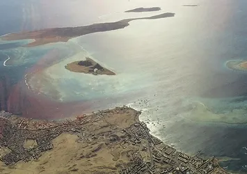 Hürmüz Boğazı'nda İran-ABD gerginliği