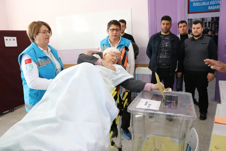 31 Mart yerel seçimlere damgasını vuran kareler