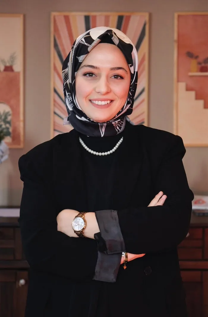 cocukla-bag-kurmak-istiyorsan-onunla-oyun-oyna-1762639519639.jpeg Psikolog Şeyma Sancaktutan