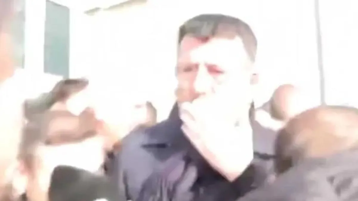 Çağlayan'da CHP tiyatrosu! Kamerayı gören şova başladı