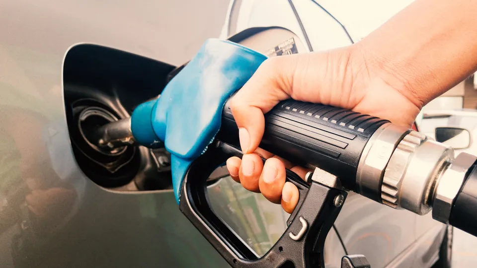 Benzin indirimi son dakika: 13 Temmuz motorin (mazot), benzin, LPG fiyatları ne kadar? Akaryakıt fiyatları güncel liste