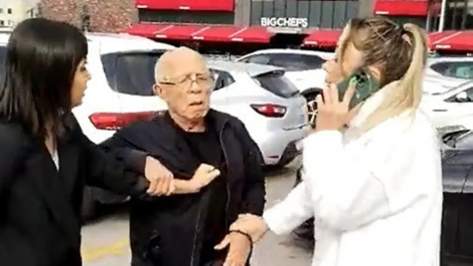Firari müteahhit Mehmet Özat depremzedeler tarafından Ankara'da yakalandı