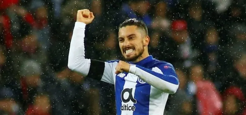 Porto Alex Telles için 46 milyon Euro istedi