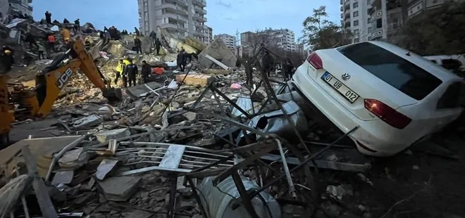 Arama kurtarma ekipleri enkaz altındakilerden neden ’tırnak sürtme’ istiyor? Uzmanlar çalışmaları anlattı