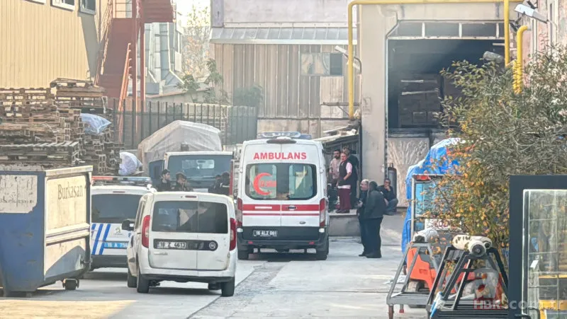Bursa'da dehşet anı: İşçi yük asansörü ile duvar arasında kalarak can verdi 4