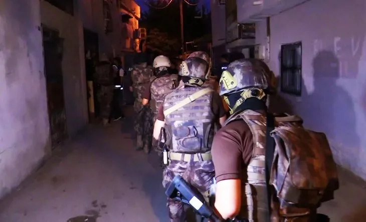 Adana’da 500 polisle uyuşturucu operasyonu
