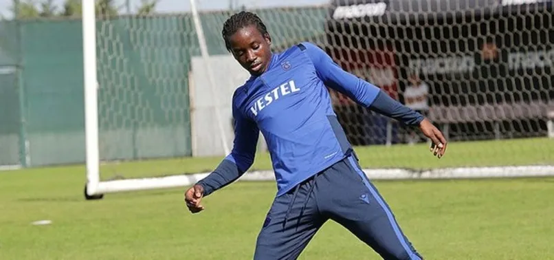 Trabzonspor'un Malili futbolcusu Fousseni Diabate ülkesine gitti