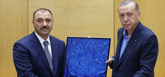 Başkan Erdoğan Sakarya Valiliği ve Büyükşehir Belediyesi’ni ziyaret etti