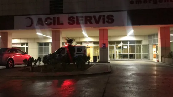 1689388250218.jpg Gece kulübünde başlayan kavga sokağa taştı: 1 kişi bıçaklanarak yaralandı - 2