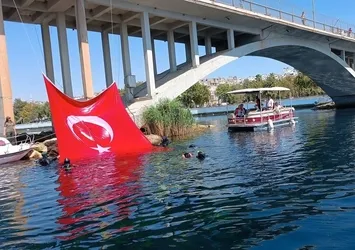 Şanlıurfa'da Türk bayraklı 30 Ağustos kutlaması!