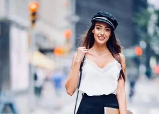 Çukur'un Sena'sı Dilan Çiçek Deniz fotoğraflarıyla dikkat çekti