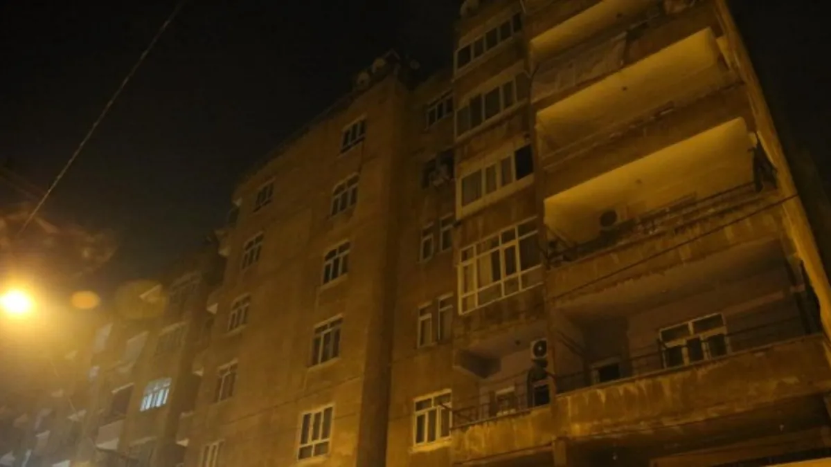 Diyarbakır'da korku dolu anlar! Kolon patladı apar topar tahliye edildiler