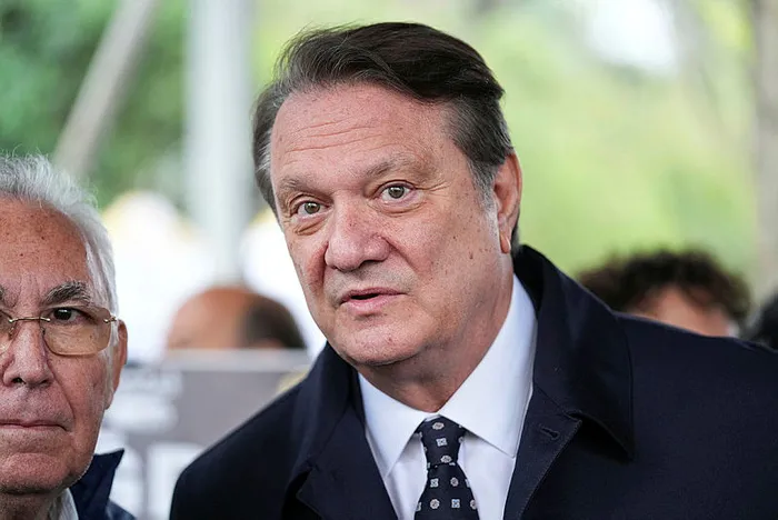 Hasan Arat ve Şenol Güneş zirvesi! Beşiktaş'ta kritik gelişme - 3