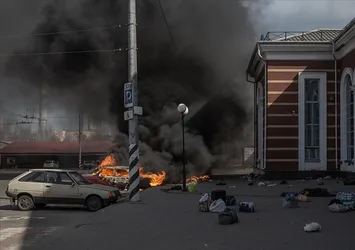Ukrayna tren istasyonuna bombalı saldırı