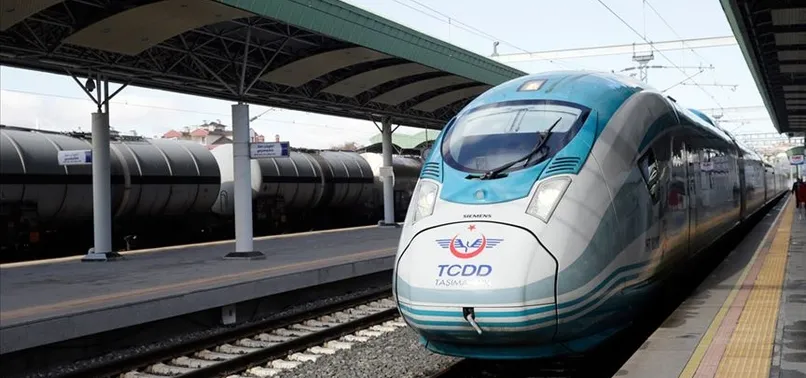 52 ilimize daha YHT geliyor! Bakan Abdulkadir Uraloğlu müjdeledi