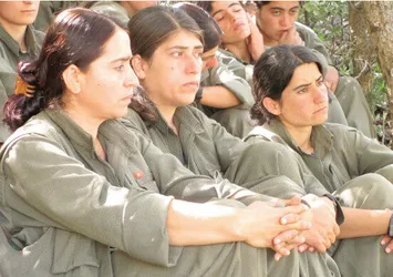 HDP'nin PKK için kaçırdığı kızların fotoğrafları ortaya çıktı! İşte HDP'nin kızlar üzerindeki asıl hedefi