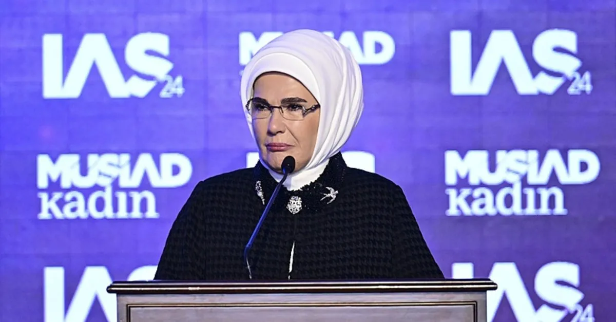 Emine Erdoğan, Uluslararası Farkındalık Zirvesi'nde konuştu: Kadınlar kalkınmanın lokomotif gücüdür