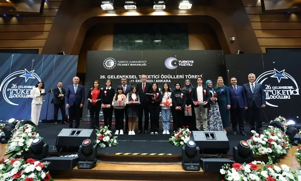 Başkan Erdoğan: Fırsatçılık peşinde koşanlara kesinlikle nefes aldırmayacağız - 1