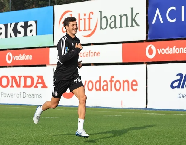 besiktas-trabzonspor-maci-ne-zaman-saat-kacta-bjk-ts-super-lig-maci-hangi-kanalda-canli-yayinlanacak-macin-hak-1665744862015.jpg Beşiktaş-Trabzonspor maçı ne zaman saat kaçta? BJK-TS Süper Lig maçı hangi kanalda canlı yayınlanacak? Maçın hakemi kim? - 4