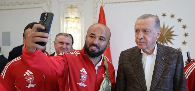 Başkan Erdoğan Yağlı Güreş Ligi Boy birincilerini kabul etti! Ata sporlarımızın tamamını desteklemeyi sürdüreceğiz