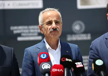 Son dakika | Bakan Uraloğlu'ndan dikkat çeken açıklama: Gemilerden 4,42 dolar alınacak