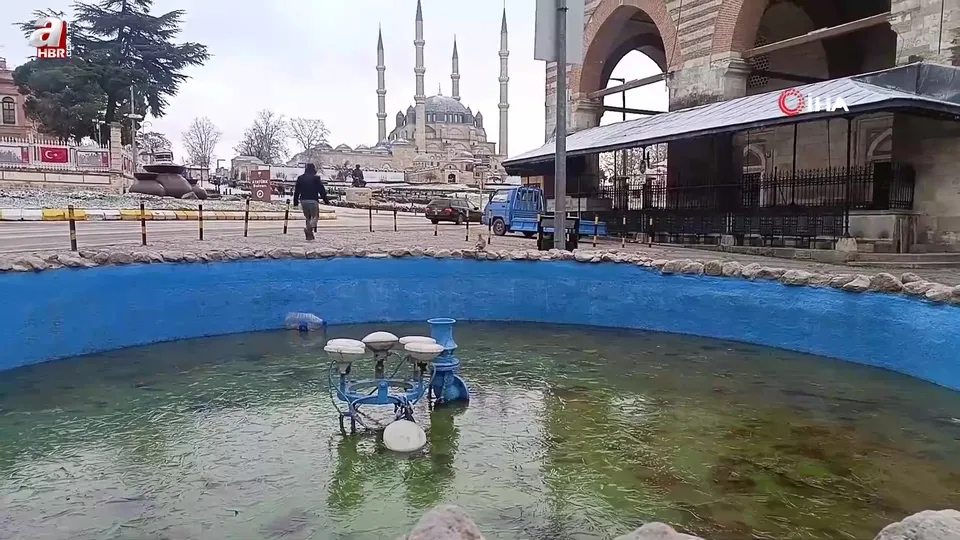 Edirne’de kar gitti, ayaz geldi