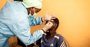 Dünyayı korkutan yeni salgın! Karantina sayısı bini geçti