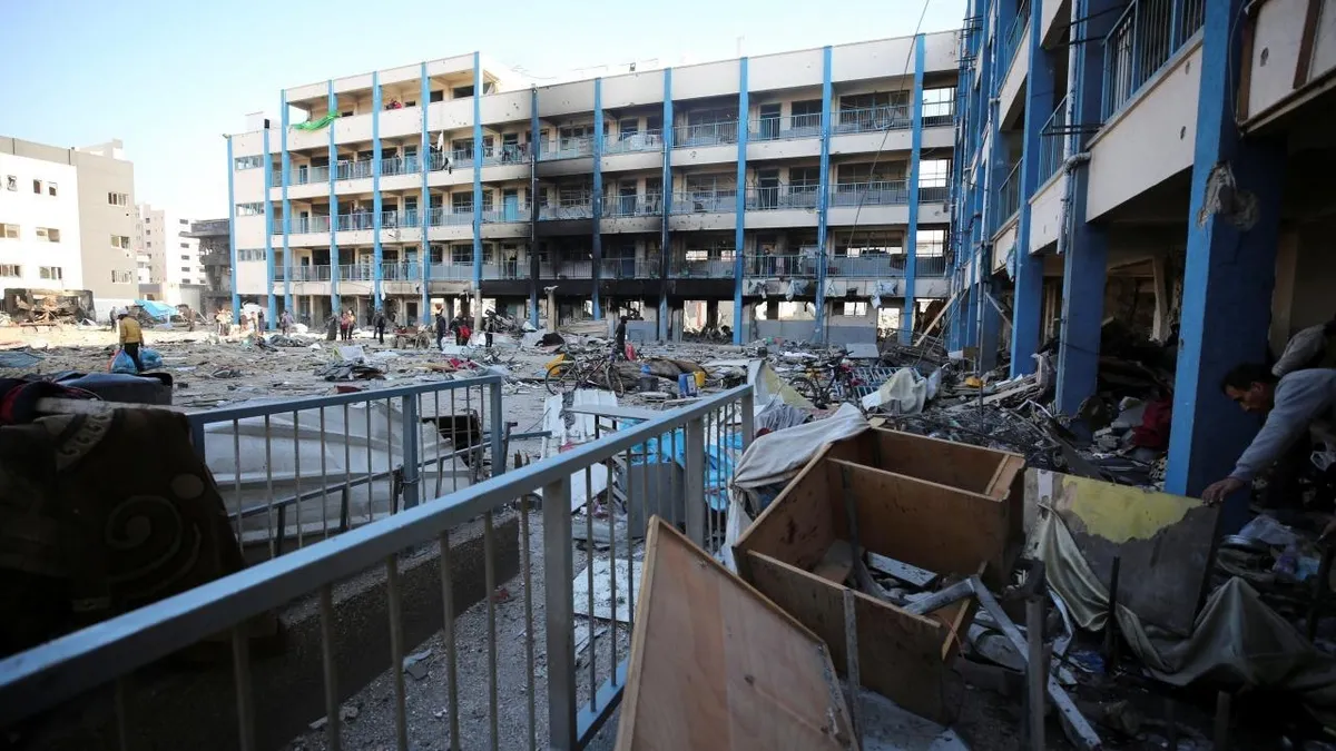 Gazzeli 11 bin öğrenci Batı Şeria'da uzaktan eğitime kaydoldu