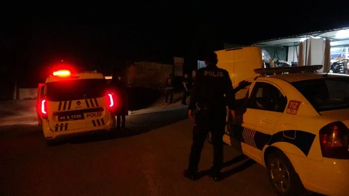 1713561827878.jpg Malatya’da iş yerine silahlı saldırı: 1 yaralı - 3