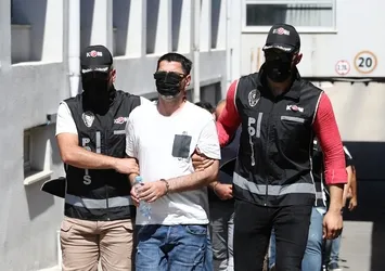 Anadolu'nun detayları belli oluyor! Operasyon için yurda dönmesi beklenildi! Çete lideri öğretmenin banka hesaplarında dikkat çeken hareketlilik!
