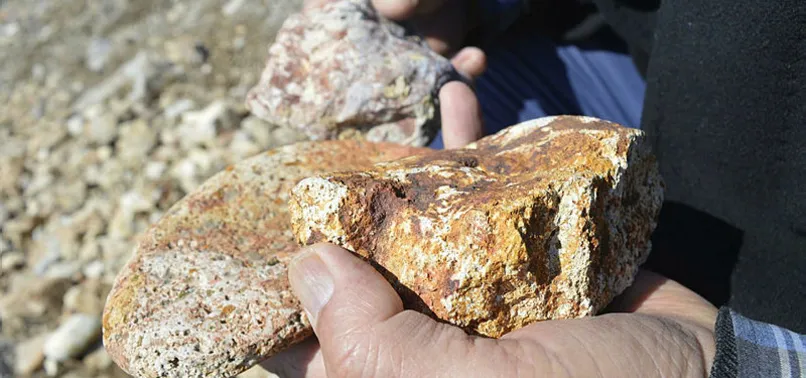 Ağrı'da altın madeni heyecanı! Bin kişiye istihdam sağlayacak!