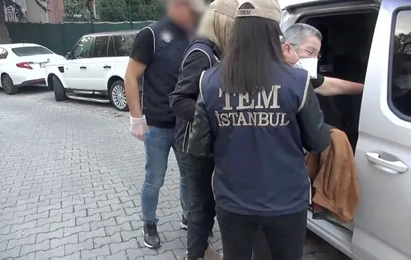 TSK’ya kimyasal silah iftirası atan TTB Başkanı Şebnem Korur Fincancı’ya sahip çıktı! Gözaltına alındı ilk ses CHP’li Özgür Özel’den geldi