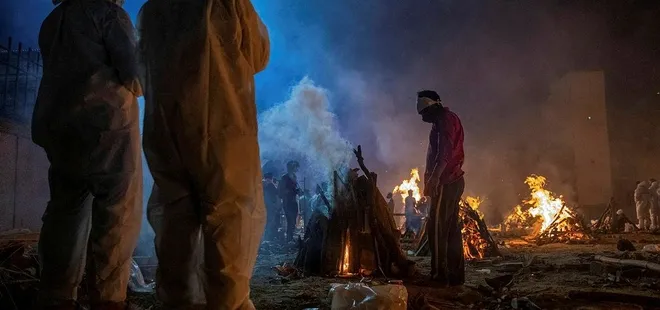 Koronavirüs kabusu! Ölüleri otoparklarda yakıyorlar