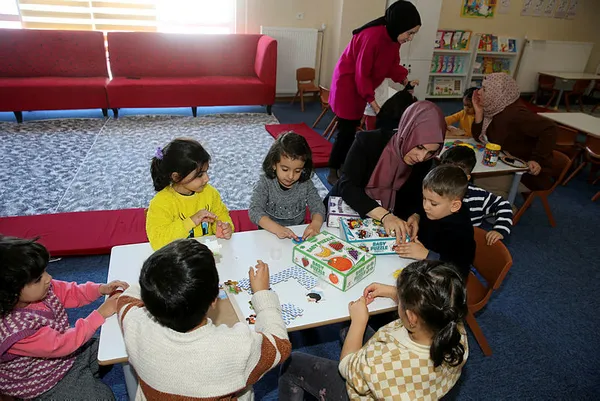 1677400539718.jpg Depremzedelerin tüm ihtiyaçları karşılanıyor! - 4
