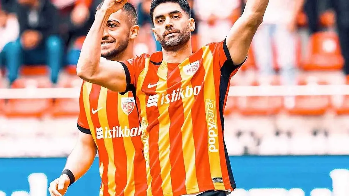 Talha ve Karimi ilk gollerini attı