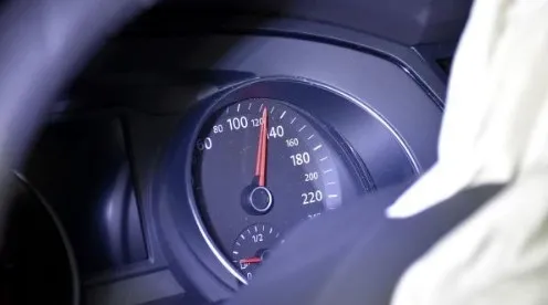 tekirdagda-feci-kaza-direge-carpan-aracin-motoru-firladi-yaralilar-var-1653947096079.jpg Tekirdağ’da feci kaza! Direğe çarpan aracın motoru fırladı! Yaralılar var - 3