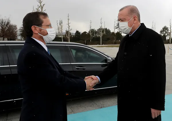 israil-cumhurbaskanindan-baskan-erdogana-bayram-tebrigi-1657210659612.jpg İsrail Cumhurbaşkanı'ndan Başkan Erdoğan'a bayram tebriği - 2