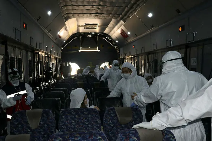 Vuhan’daki Türkler tahliye edildi! İlk görüntüler...