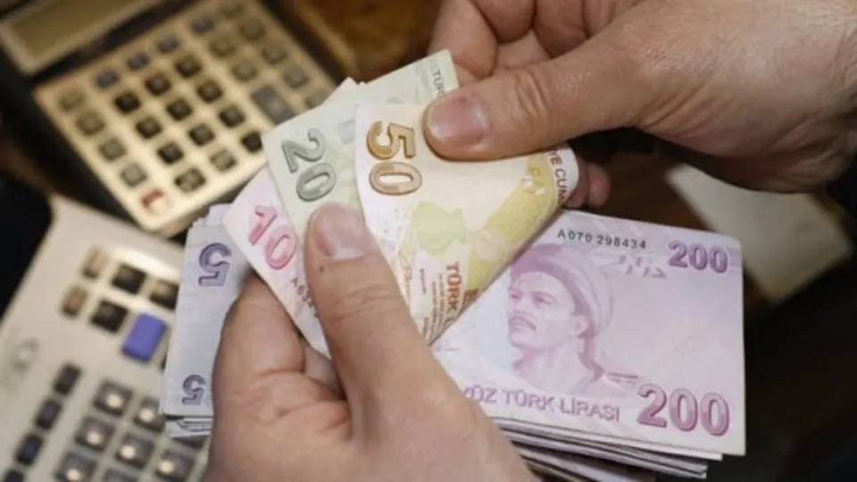 SGK-SSK ve Bağkur'lu emekliye 1.500 TL müjdesi geldi! Anında ATM'den çekebilirsiniz...