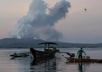 Filipinler'de on binlerce kişi tahliye edildi!
