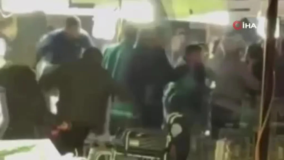 Bursa'da pazarcıların yer kavgası kamerada