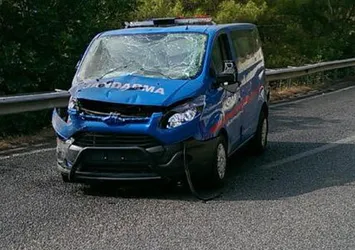 Antalya'da askeri araca saldırı!