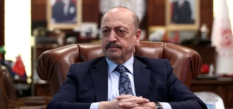 EYT'liler bayram ikramiyesinden yararlanacak mı? Çalışma ve Sosyal Güvenlik Bakanı Vedat Bilgin açıkladı