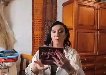 Güllü'nün kızı hakkında bomba iddia! Ortalığı karıştıracak gelişme: Keşke annemi bu şekilde öldürmeseydim