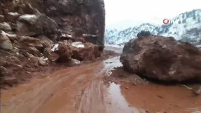 Yağışlar heyelana neden oldu