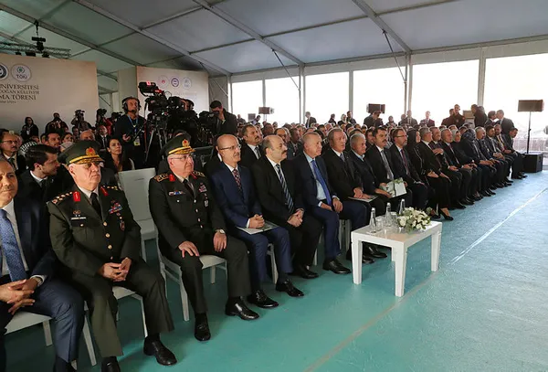 Son dakika: Başkan Erdoğan’dan Macron’un küstah açıklamalarına sert tepki - 3
