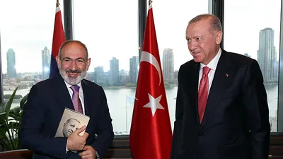 Başkan Erdoğan Paşinyan’ı kabul etti!