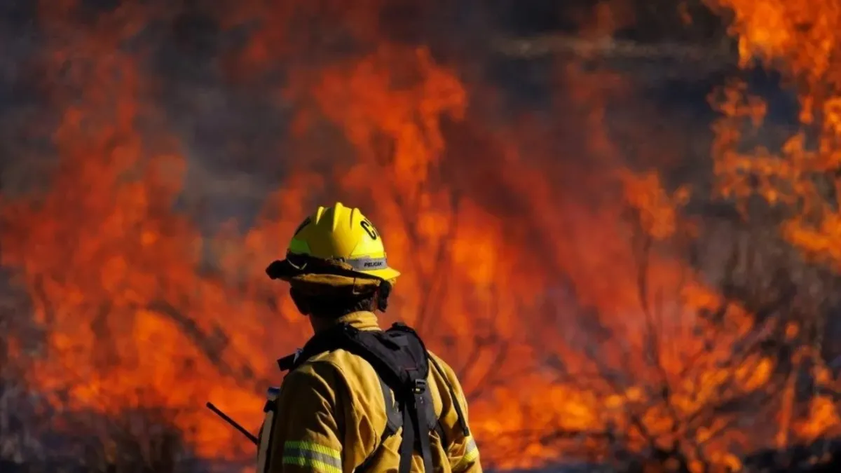 ABD yangın yeri! New Mexico eyaletinde alevler yoğunlaşıyor: Binlerce kişi tahliye edildi