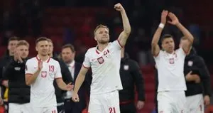 Trabzonspor’un peşindeki yıldız ortaya çıktı!